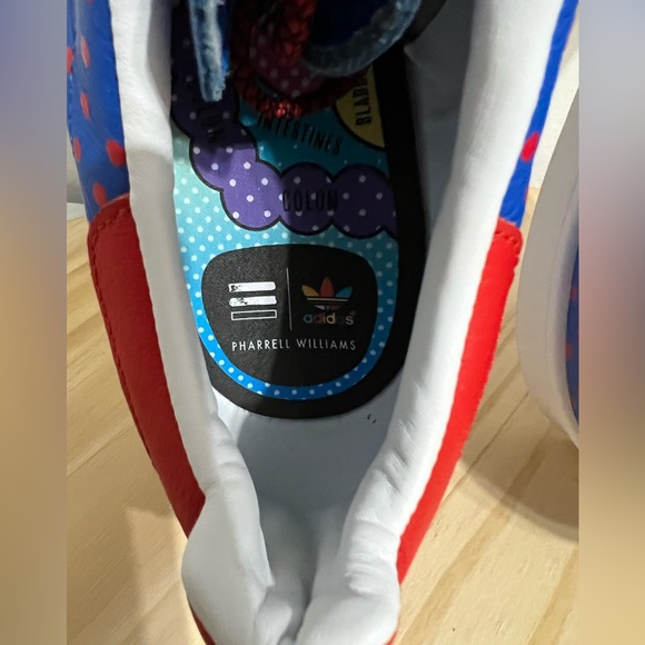 A D I D A S - Picture 5 of 8